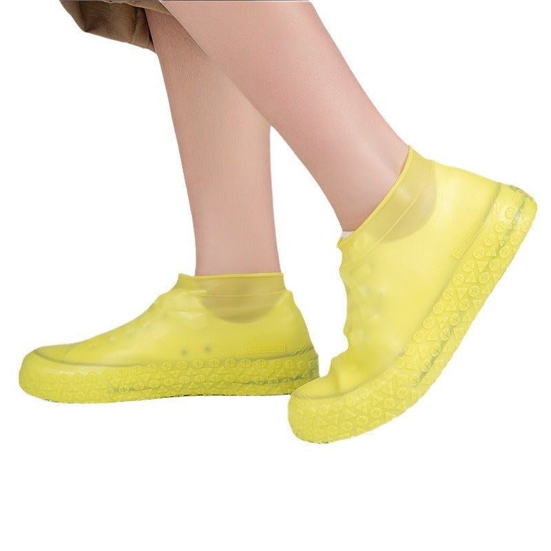 🌧️ Heavy-Duty Waterproof Shoe Covers – Anti-Slip, Foldable & Reusable