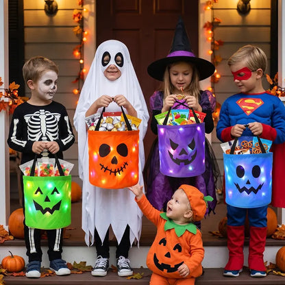 🎃 Halloween Candy Bucket with LED Lights Non Woven Gift Bags Trick or Treat Bags Pumpkin Candy Bags Reusable Tote Bags 👻